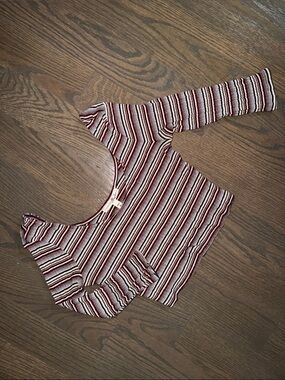Express Burgundy & White Striped Long-Sleeve Scoop Neck Crop Top | S